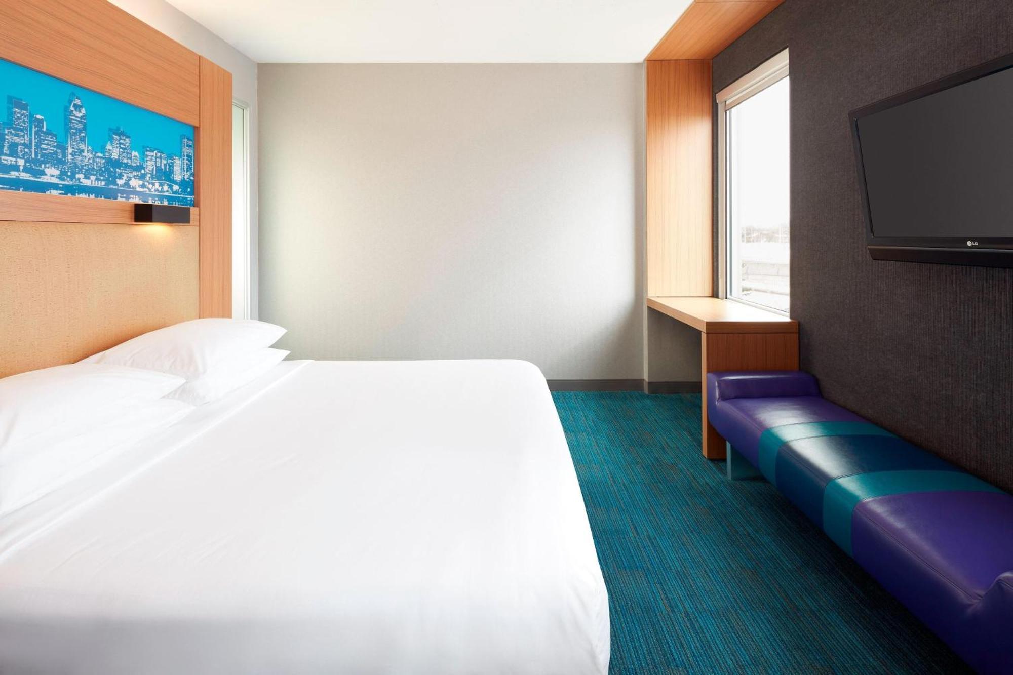 Готель Aloft Montreal Airport Дорваль Екстер'єр фото